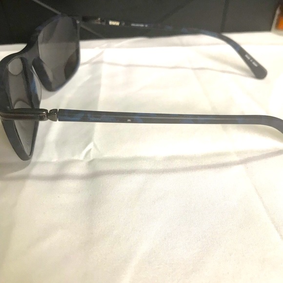 BMW Sunglasses - Picture 2 of 4